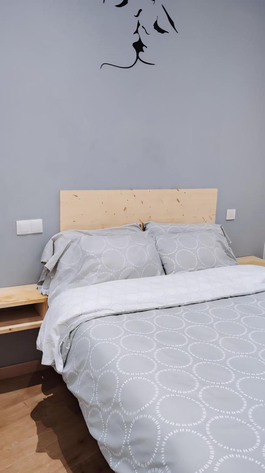 Centrico Apartamento Con Patio Μαδρίτη Εξωτερικό φωτογραφία